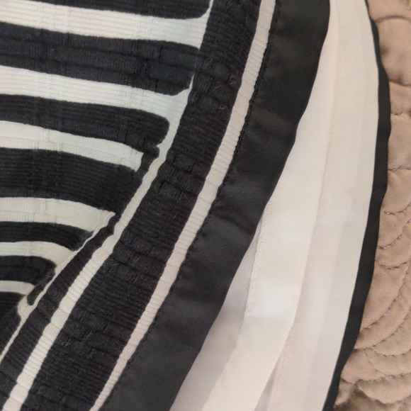 Ann Taylor Print Skirt - Picture 4 of 5